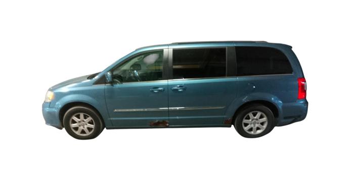 2011 chrysler town-&amp;-country touring with 139586 miles for sale near elk-river, minnesota d121224ee7b64f4c8ba2220cce8ff0c3.jpg
