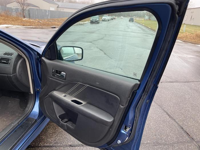 2010 ford fusion sport with 231188 miles for sale near elk-river, minnesota d121abfcd00a42a3b8c89b6f2d68cae2.jpg