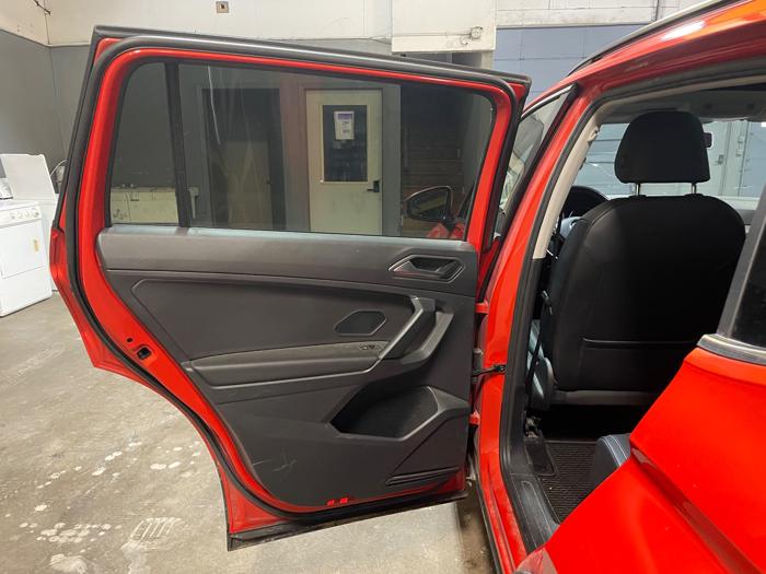 2019 volkswagen tiguan se-4motion-awd with 195548 miles for sale near elk-river, minnesota d1269e4f0e5046beab7b2647b672bfe1.jpeg