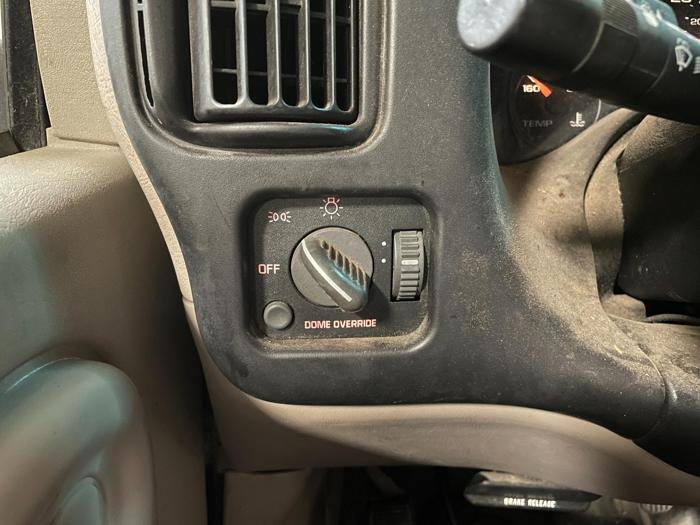 2002 Chevrolet Express