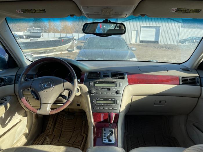 2002 lexus es 300 with 273619 miles for sale near elk-river, minnesota d15b1987ddc74d329e53b2d5acaf29bf.jpg