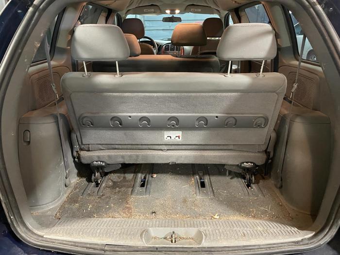 2006 Chrysler Town & Country