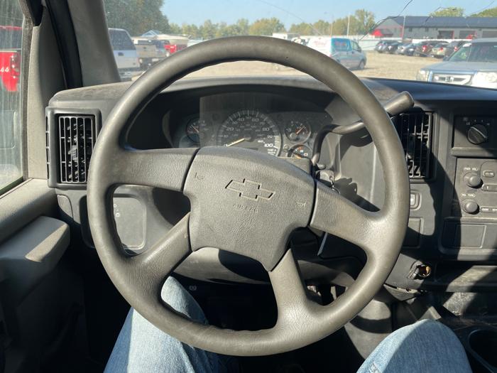 2004 chevrolet express 3500-cargo for sale near elk-river, minnesota d1f329ef069549aa82a56618d4566f16.jpeg
