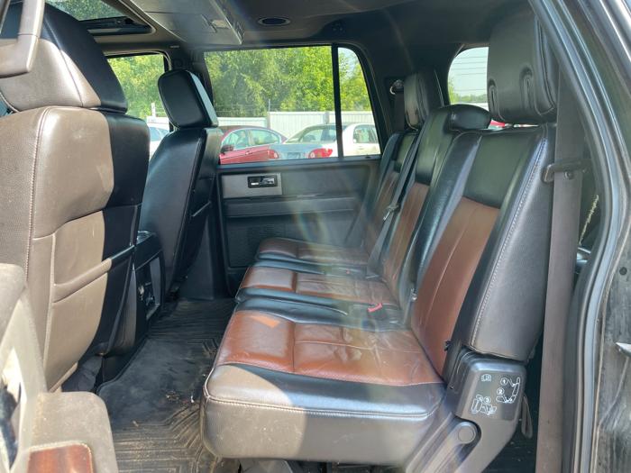 2007 ford expedition el-limited-4wd with 187757 miles for sale near elk-river, minnesota d1fcd08d53b147ac8d8a21ed32fe3f0e.jpeg