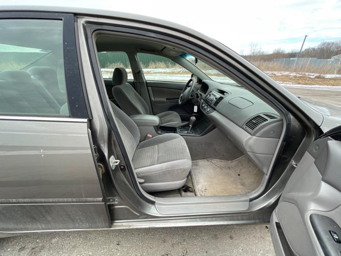 2006 toyota camry standard with 325466 miles for sale near elk-river, minnesota d21258c4b1e44bcc90ce9fa77346e775.jpeg