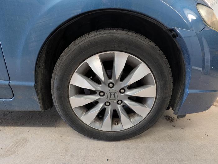 2010 honda civic ex-sedan-5-speed-at with 138627 miles for sale near elk-river, minnesota d21fd304ce074cb697a34dc2409d84d0.jpg