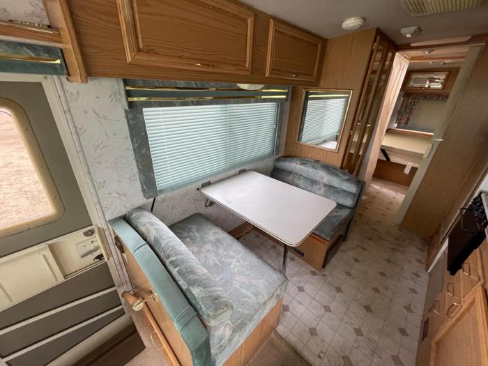 1996 fleetwood flair -33d- with 27222 miles for sale near elk-river, minnesota d24aaaa0ad194a8f89583ab5d6421d4a.jpg