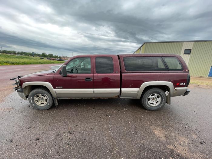 2000 chevrolet silverado-1500 with 189122 miles for sale near redwood-falls, minnesota d289fddca1cd474b897e49109852a28f.jpeg