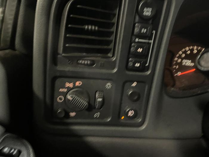 2006 chevrolet silverado 1500-lt3 with 233202 miles for sale near elk-river, minnesota d28c459b84e847e3a02fae761e1d7c4d.jpg