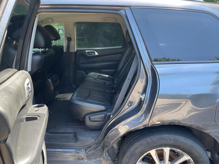 2014 Nissan Pathfinder