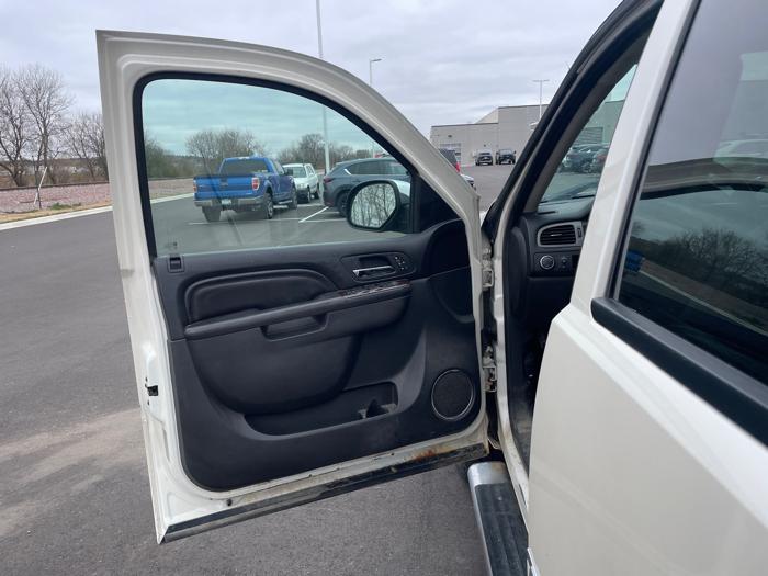 2011 gmc sierra-1500 denali-crew-cab-4wd with 134365 miles for sale near rochester, minnesota d32bc5f1c3da488ba3ff1f5401ff1aa4.jpeg