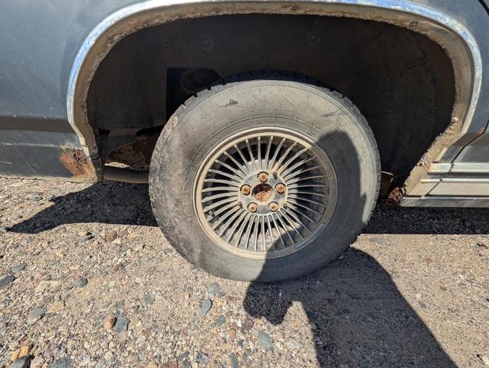 1987 mercury grand-marquis ls-4-door with 86349 miles for sale near elk-river, minnesota d33f8089cb264baa926e2d1479e6c87e.jpg