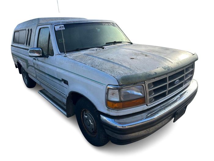 1993 ford f-150 s-reg.-cab-short-bed-2wd with 118087 miles for sale near elk-river, minnesota d36ff67116004a2fb8e982148f65106e.jpg