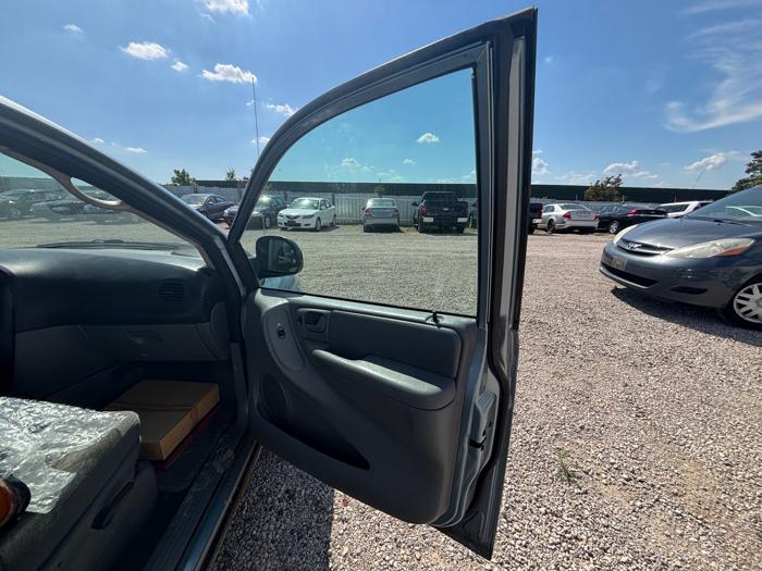 2006 dodge grand-caravan sxt for sale near elk-river, minnesota d375c611219e4bf8b67fd8ad8e24757b.jpeg