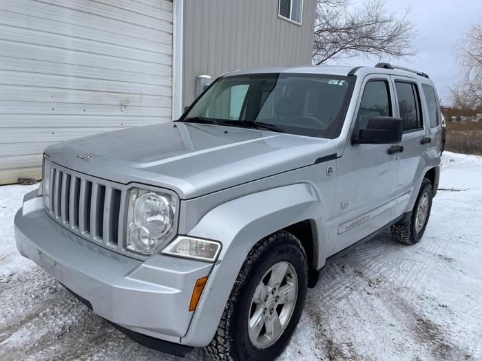 2011 jeep liberty sport with 163036 miles for sale near elk-river, minnesota d3aac105c8c6480dad42c09135792707.jpg