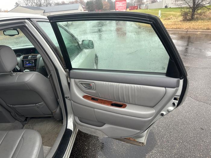 2002 toyota avalon xl with 195092 miles for sale near elk-river, minnesota d3c33a15b6c24ae0b9c98c10f6098f2c.jpeg