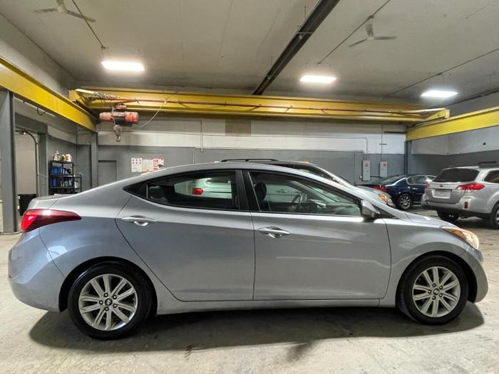 2015 hyundai elantra se with 174671 miles for sale near elk-river, minnesota d3c79d02d82c483ca5f40a610a287d22.jpg