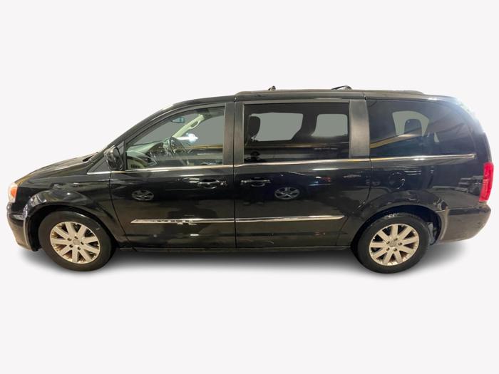 2014 chrysler town-&-country touring with 142575 miles for sale near elk-river, minnesota d3c7cae3f6b44fc48bb3d396ae1fb15b.jpg