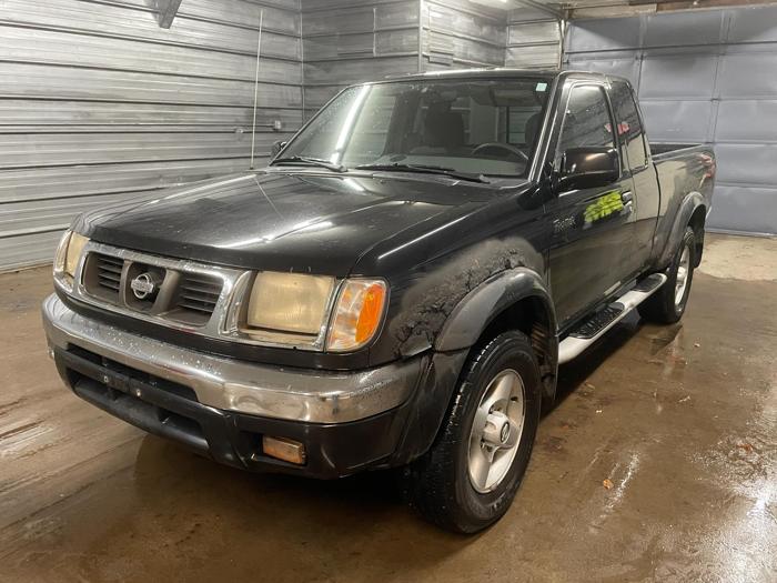 2000 nissan frontier with 214791 miles for sale near elk-river, minnesota d3eed7e1c36d43b0ae86c6de1a958ea3.jpg