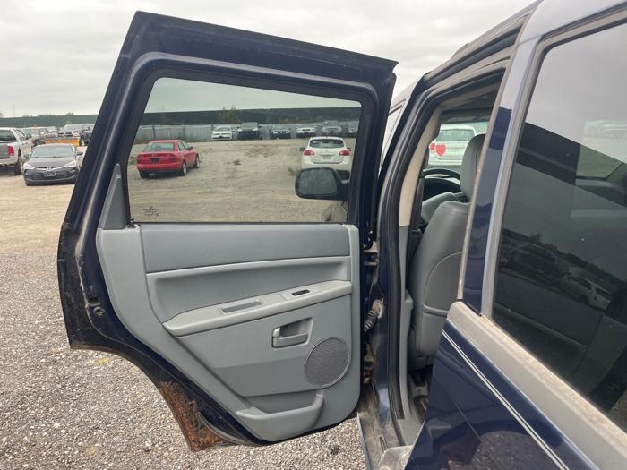 2006 jeep grand-cherokee laredo with 190994 miles for sale near elk-river, minnesota d3f96323658143c1a9a42aa9ef9d80f0.jpeg