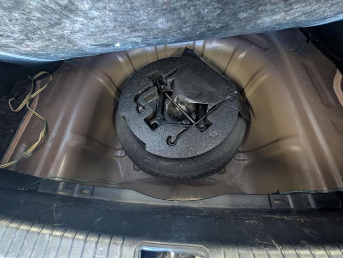 2009 hyundai sonata gls with 149295 miles for sale near elk-river, minnesota d402aaba1d6a45feb77b38d2f9cf1250.jpg