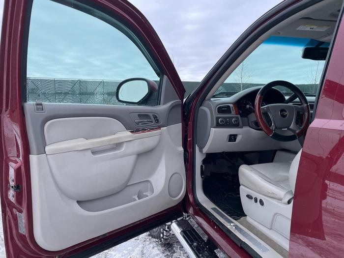 2013 chevrolet silverado-crew-cab-(4-door) 1500-ltz with 192537 miles for sale near elk-river, minnesota d440eaf5f9a3497bafa2cb5294938d40.jpg