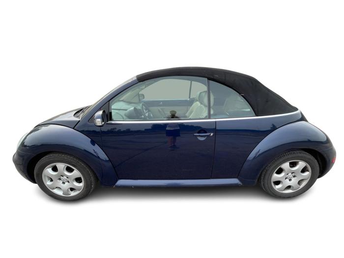 2003 volkswagen new-beetle gls-2.0l-convertible with 105377 miles for sale near elk-river, minnesota d4516b136aec4250adad93a212d43672.jpg