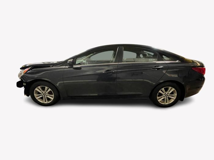 2013 hyundai sonata with 107765 miles for sale near elk-river, minnesota d4588bff0717423b84a27e056ec15dd4.jpg