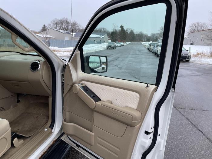 2008 ford explorer xlt with 189046 miles for sale near elk-river, minnesota d469fa05331a4afab3f0325b9f0ec0fb.jpg