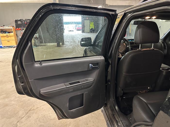 2008 ford escape limited-4wd with 128531 miles for sale near elk-river, minnesota d4a2c924d6044a4f9c458b7c085acaea.jpeg