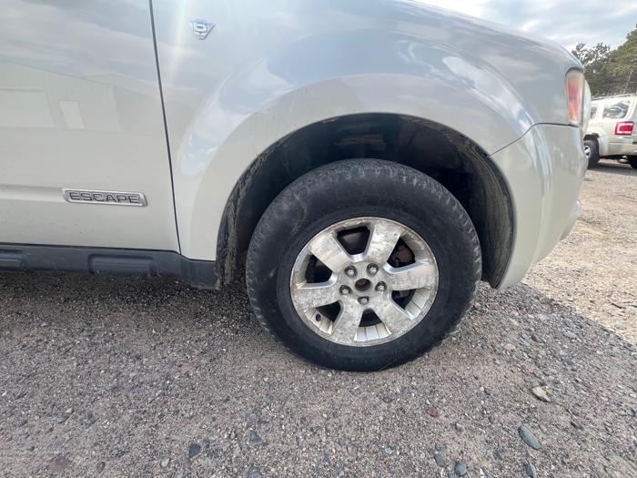 2008 ford escape limited-4wd with 214408 miles for sale near elk-river, minnesota d4dbe65cdc1e4536821cb0caada10528.jpeg