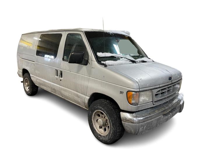 1998 ford econoline e250 with 206866 miles for sale near elk-river, minnesota d4f0eed318da4e148d60b6f901e091dd.jpg