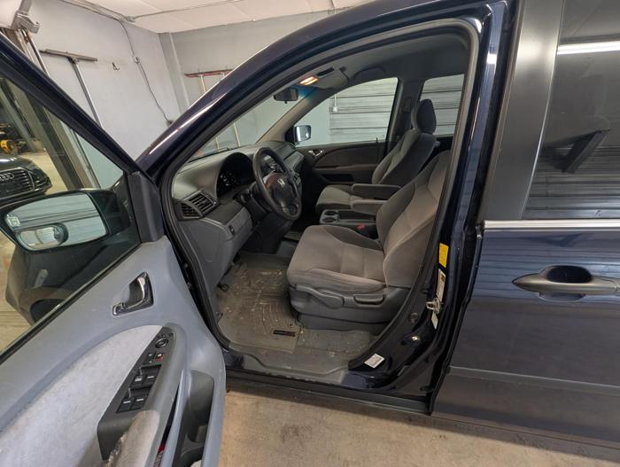 2007 honda odyssey lx with 192180 miles for sale near elk-river, minnesota d51bcf95a8824c03b92e123de75aa8f7.jpg