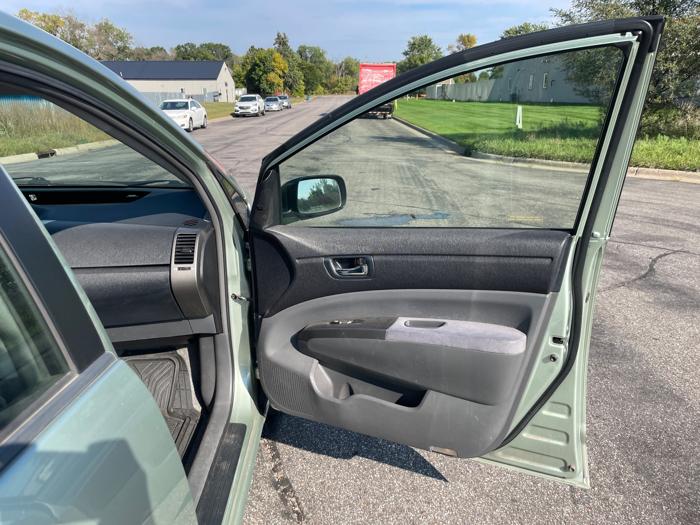 2008 toyota prius 4-door-liftback with 222232 miles for sale near elk-river, minnesota d529c59858f74214b122da3f2ee846e7.jpeg