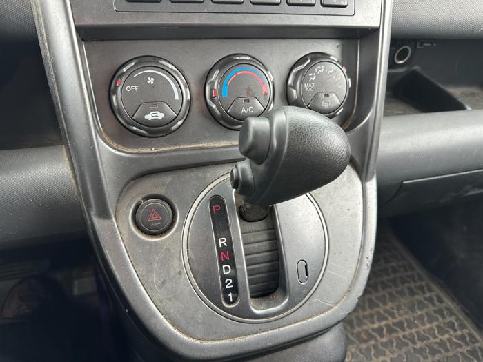 2004 honda element ex-4wd-at-w--front-side-airbags with 275162 miles for sale near elk-river, minnesota d58c89d92d96471db41f8fa990e3f603.jpg