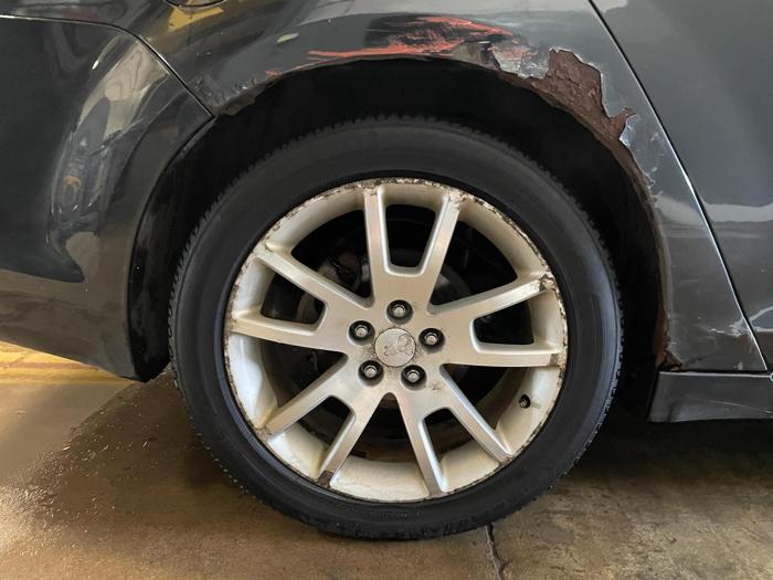 2009 chevrolet malibu ltz with 141897 miles for sale near elk-river, minnesota d58e0ef90e2f4a2696b954b4bf166a25.jpg
