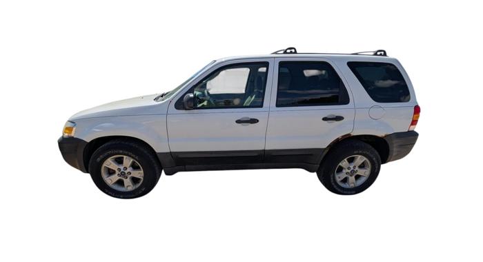 2005 ford escape xlt-4wd with 181896 miles for sale near elk-river, minnesota d5b5f73e2589464b8cc98209898dde52.jpg