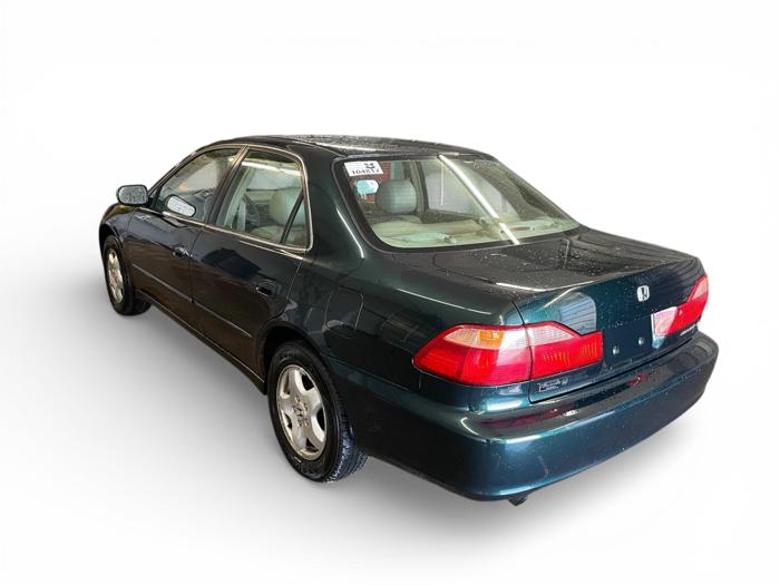 2000 honda accord ex-v6-sedan with 162041 miles for sale near elk-river, minnesota d5bcb9d3d8fb4eeabcf190b993fd1bb0.jpg