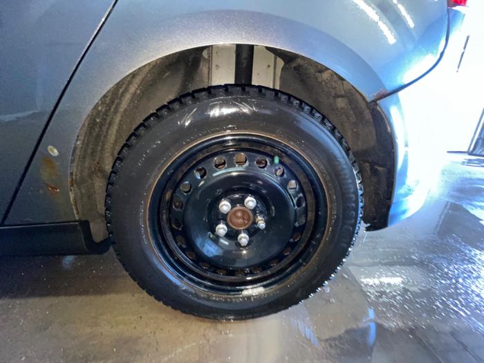 2012 ford focus se with 242180 miles for sale near elk-river, minnesota d5d5b2738a154643b9b40df879fc8578.jpeg