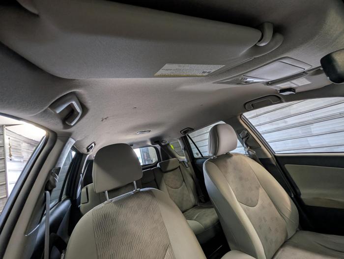 2010 toyota rav4 base-i4-4wd with 209322 miles for sale near elk-river, minnesota d5e9b5c2c296493dabdac5f85e3f3f49.jpg