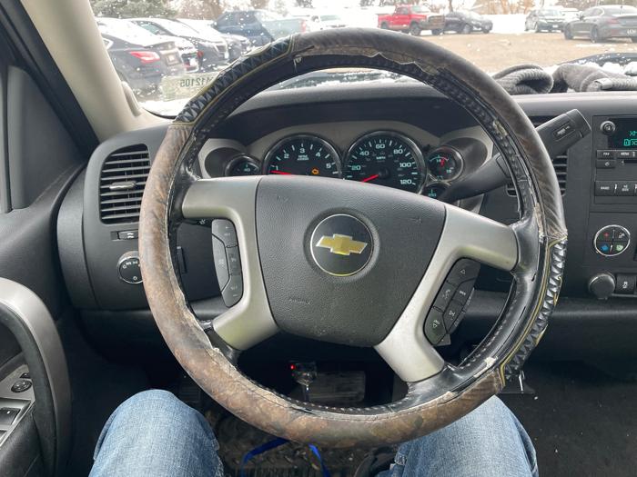 2013 chevrolet silverado-1500 lt-ext.-cab-long-box-4wd with 305650 miles for sale near fridley, minnesota d5fb1407e3ec4f6093f6ba4c9169efd2.jpeg