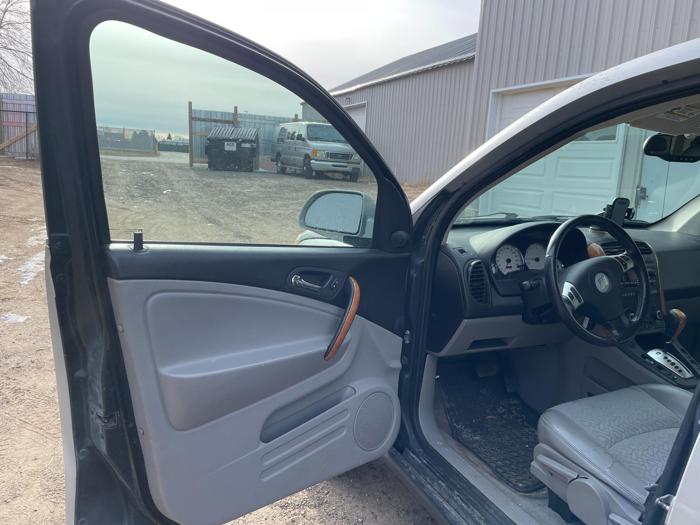 2006 saturn vue with 217661 miles for sale near elk-river, minnesota d6049c0f0e9b44a98e8c35b0763610af.jpg