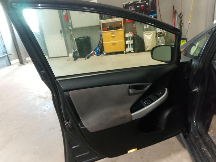 2012 toyota prius prius-ii with 267935 miles for sale near elk-river, minnesota d6065a0cc6af477598e85e4943e031c1.jpg