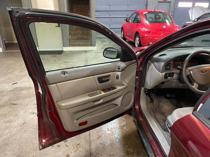 2007 Ford Taurus
