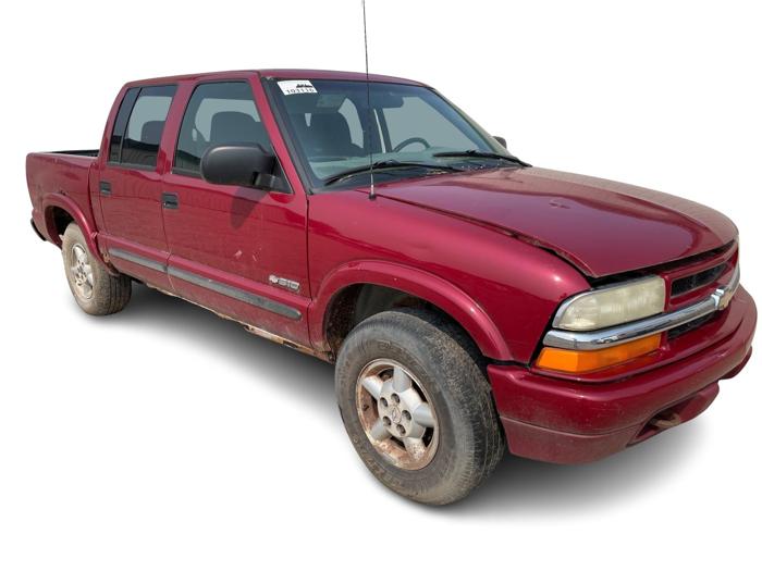 2003 chevrolet s10-pickup ls-crew-cab-4wd with 200963 miles for sale near elk-river, minnesota d610854f431f493e8f7da8d53371f52a.jpg