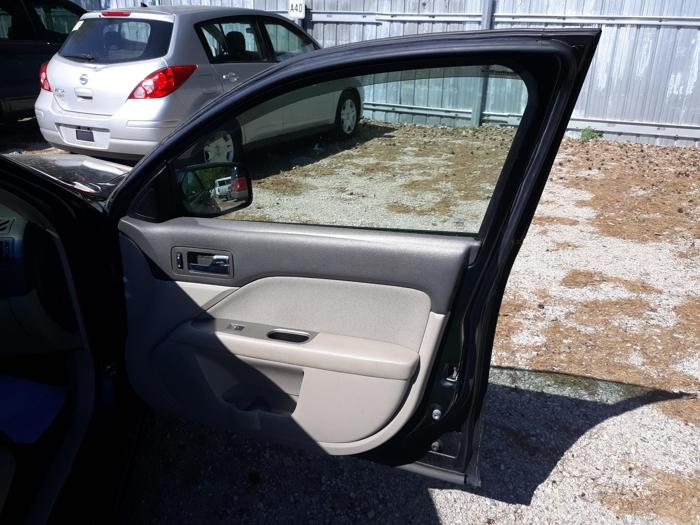 2010 ford fusion-hybrid sedan with 195956 miles for sale near elk-river, minnesota d6138deddcdd4493b5ea58b485f7b646.jpg
