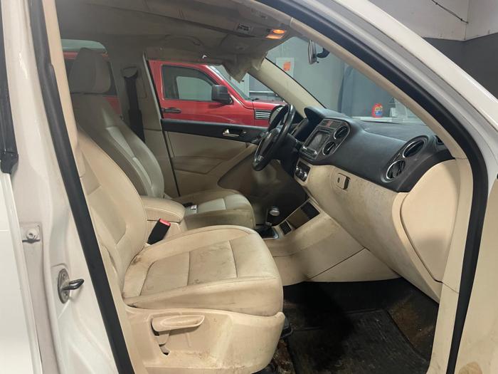 2010 volkswagen tiguan se with 136162 miles for sale near elk-river, minnesota d6138eb60d334bf4a13f6db27c66ef7a.jpg