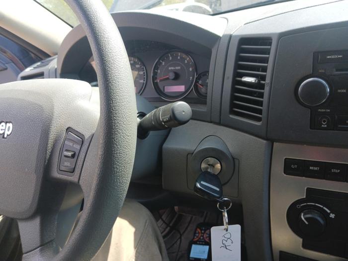 2006 jeep grand-cherokee laredo-4wd with 216289 miles for sale near elk-river, minnesota d6229fdee8cc477780e7d1ccd8684f1f.jpg