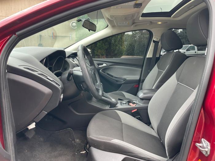 2014 ford focus se-sedan with 109384 miles for sale near burnsville, minnesota d62635cb95984240bb04f6f594fbaba4.jpeg