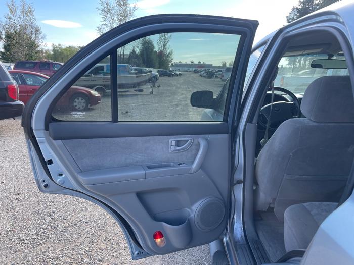 2005 kia sorento lx-2wd with 124219 miles for sale near elk-river, minnesota d63f028588be416fb679fb650f6cd23b.jpeg